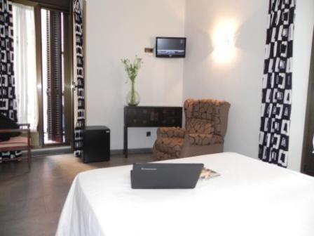 Hostal Ivor Madrid Kültér fotó