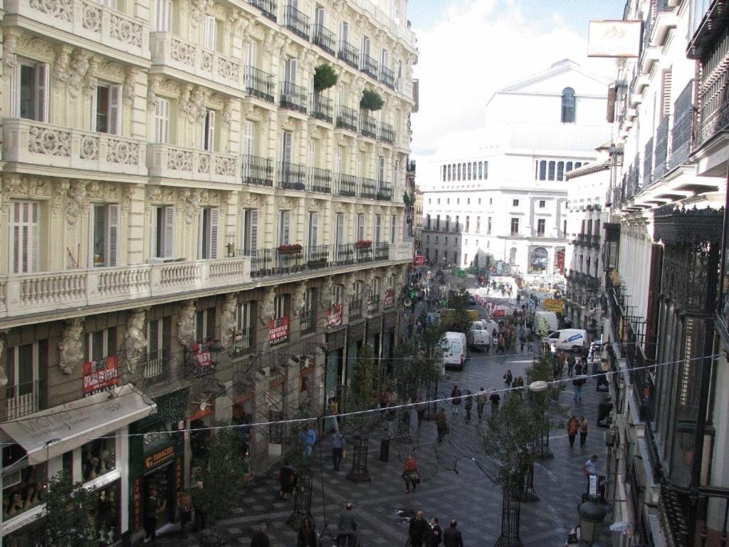 Hostal Ivor Madrid Kültér fotó
